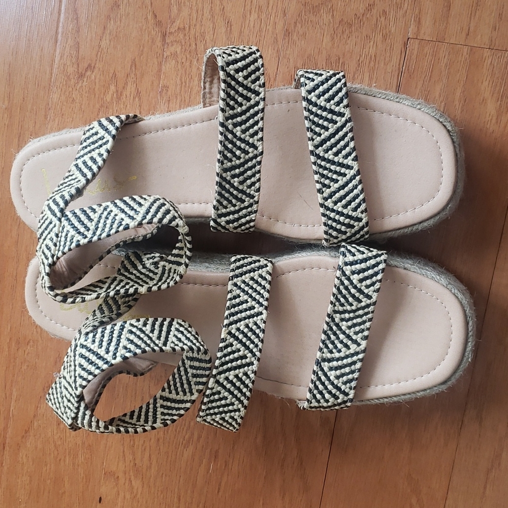 Lulu's Platform Sandals